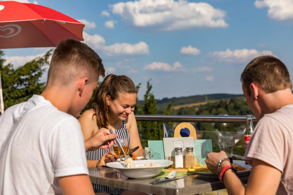 Vakantiepark Kronenburger See - het terras